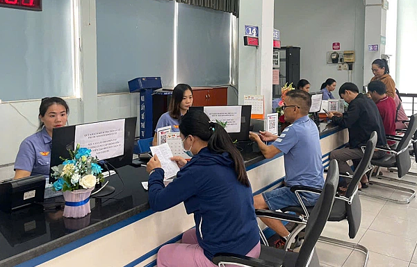 Vé Tàu Tết: Tình Hình Bán Chậm