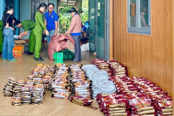 Đột kích xưởng, phát hiện sản xuất cà phê giả