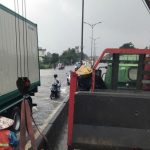 Mưa lũ Huế: Giao thông Bắc Nam tê liệt, nhiều tuyến đường ngập