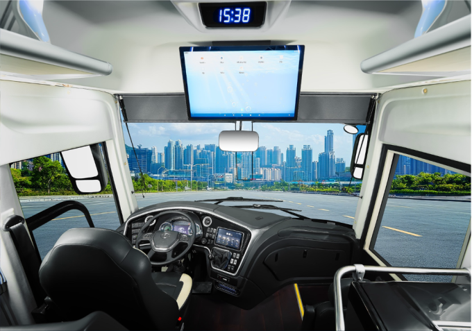 Khoang cabin Cruizer 95S. Ảnh: Thaco Auto