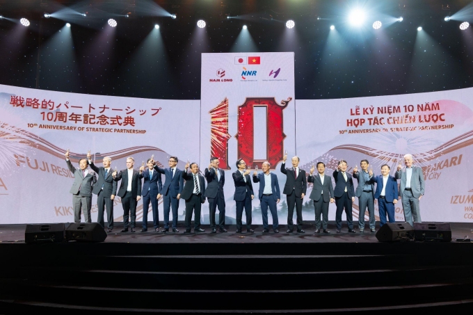 Tập đoàn Nam Long kỷ niệm 10 năm hợp tác với hai đối tác Nhật Bản. Ảnh: Nam Long
