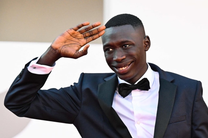 Khaby Lame tại Liên hoan phim Quốc tế Venice đầu tháng 9/2025. Ảnh: AFP