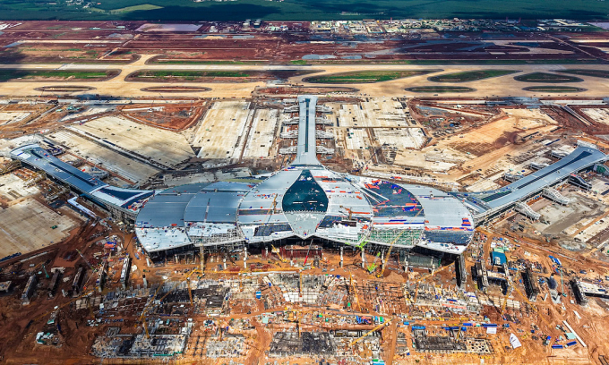 Nhà ga hành khách sân bay Long Thành đang hoàn thiện phần xây dựng để đưa vào khai thác kỹ thuật ngày 19/12. Ảnh: Thái Hà