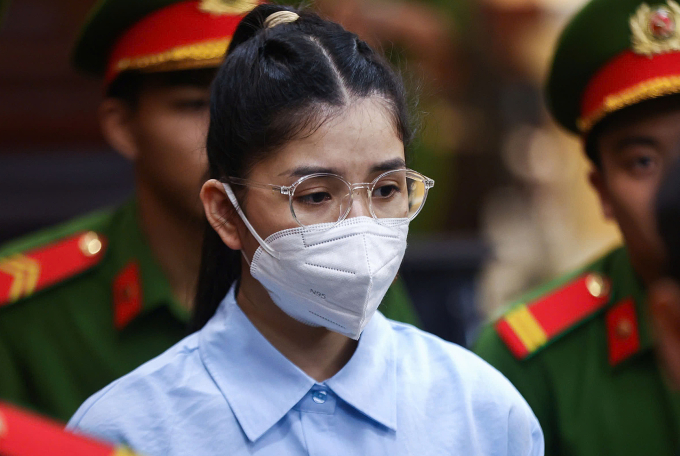 Bị cáo Hằng Du Mục tại tòa chiều nay. Ảnh: Quỳnh Trần