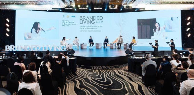 Các diễn giả chia sẻ nhiều góc nhìn giá trị tại Branded Living Summit 2025. Ảnh: Masterise Homes