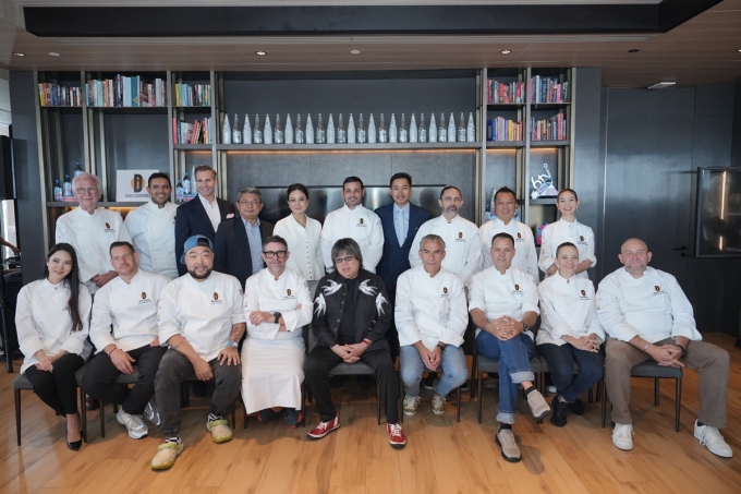 Bữa tối tại Bangkok với 15 đầu bếp sở hữu tổng cộng 21 sao Michelin. Ảnh: WAF - WeAreFactory
