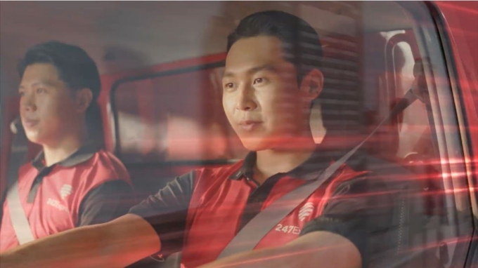Hình ảnh tài xế 247Express thể hiện tinh thần chủ động trong TVC mới. Ảnh: 247Express