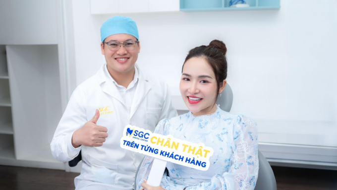 Khách hàng trải nghiệm dịch vụ tại Nha khoa SGC. Ảnh: SGC