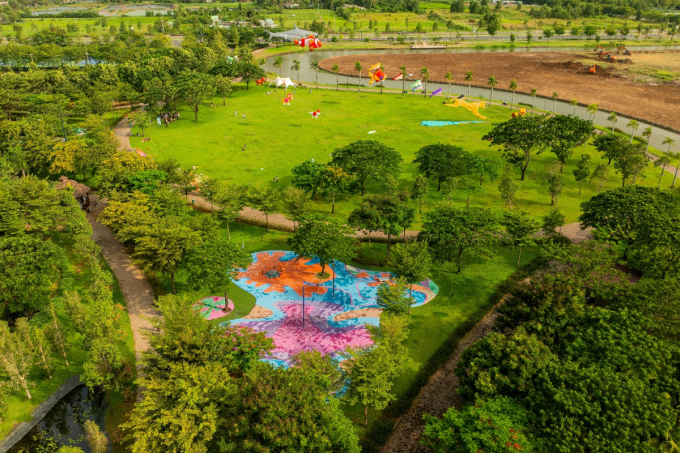 Không gian sống xanh tại đô thị Waterpoint, cách TP HCM 40 phút di chuyển. Ảnh: