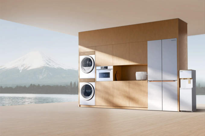 Các sản phẩm như máy giặt - sấy, tủ lạnh được thiết kế tỉ mỉ từng đường nét. Ảnh: Toshiba