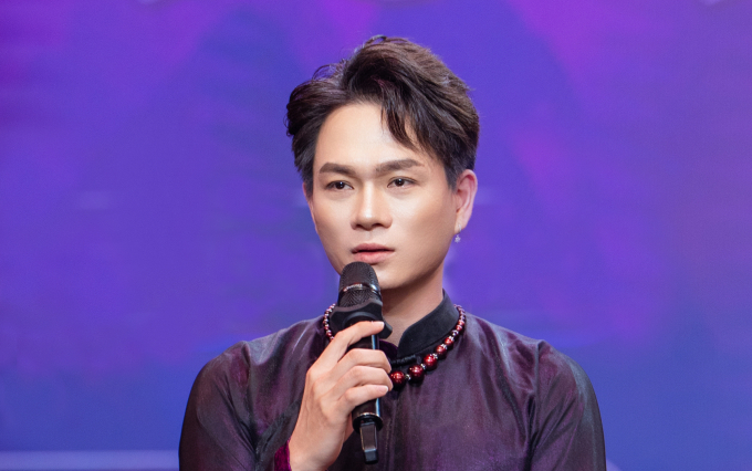 Nhạc sĩ Tuấn Cry tại buổi giới thiệu MV chiều 23/11 tại Hà Nội. Ảnh: Nhân vật cung cấp