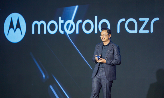 Ông La Hồng Hưng, Giám đốc chiến lược sản phẩm của Motorola.