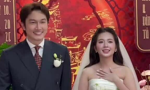 Đình Tú - Ngọc Huyền làm lễ vu quy