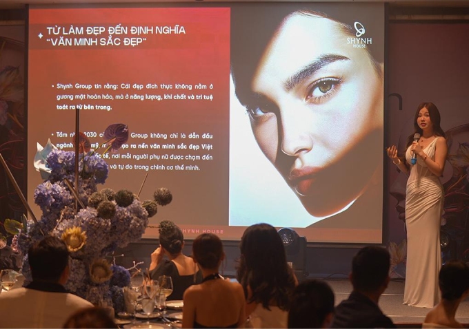 Ms. Lê Thị Xuân chia sẻ tại sự kiện. Ảnh: Shynh House