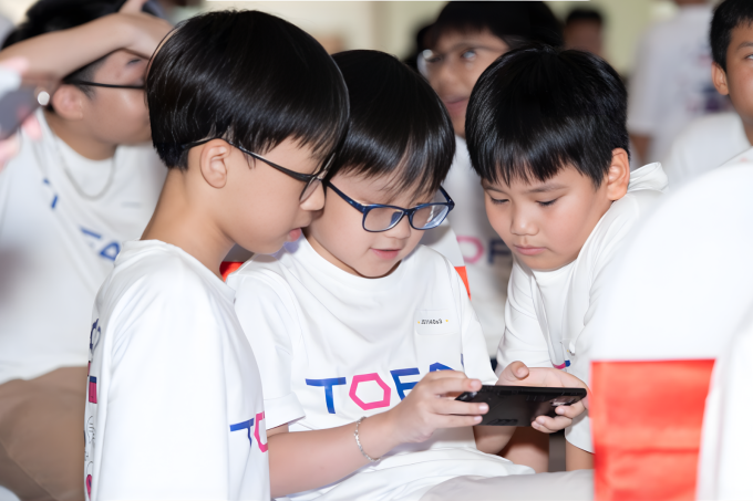 Học sinh Việt tham gia kỳ thi. Ảnh: Công ty cổ phần Đào tạo Công nghệ CodeStar