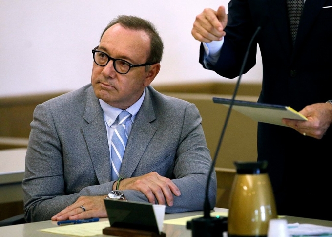 Kevin Spacey tại phiên tòa ở New York năm 2019. Ảnh: AP