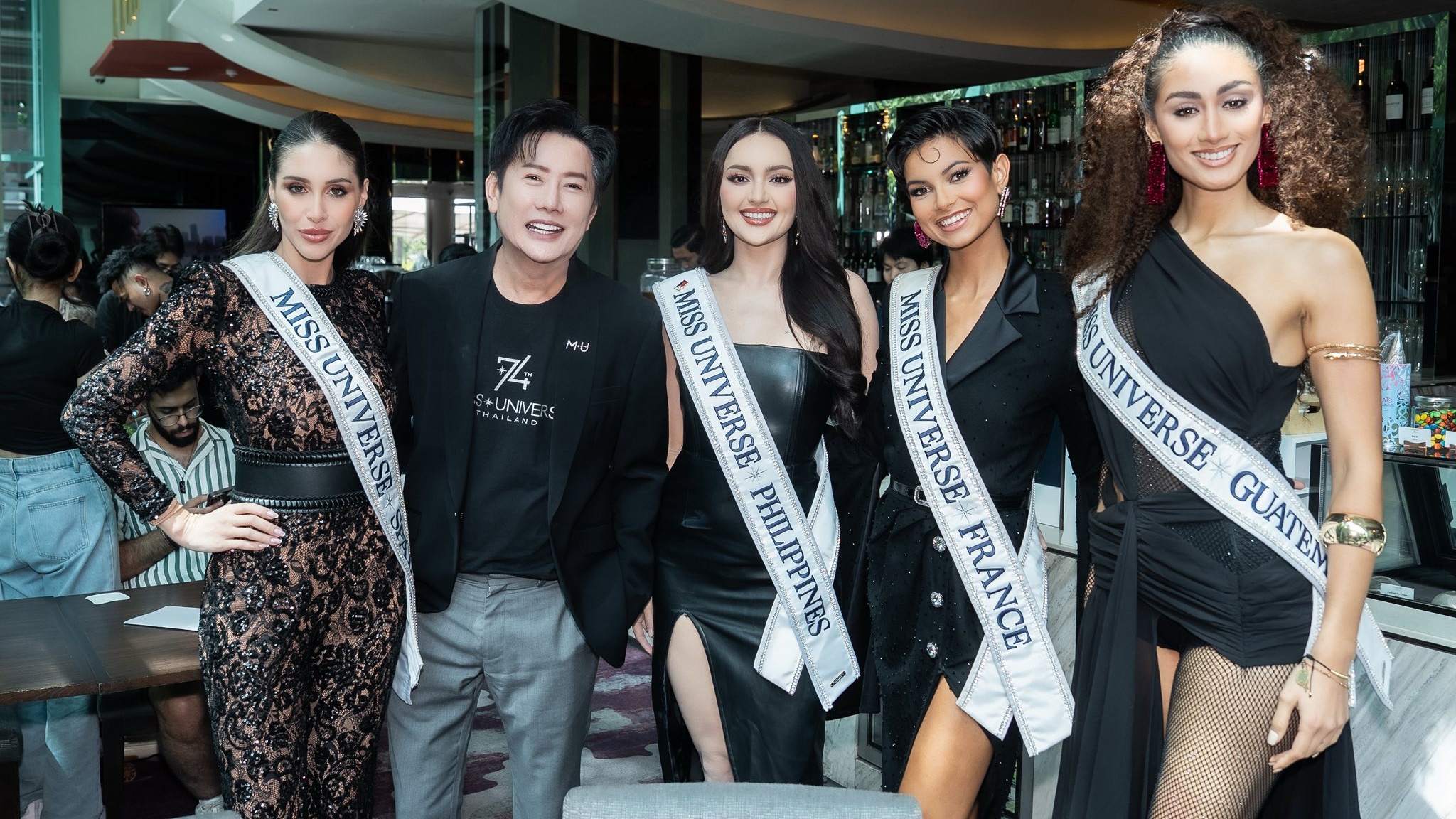 Miss Universe 2025 vướng lùm xùm ngay khi bắt đầu