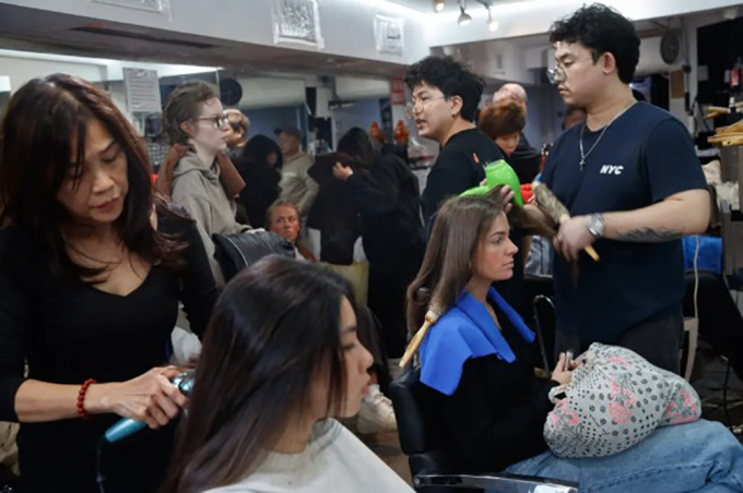 Bí mật làm đẹp sang chảnh với giá bình dân của dân New York/Thiên đường làm đẹp 50 USD ở New York/Bỏ spa sang chảnh, người New York rủ nhau làm đẹp trong ngõ - 2