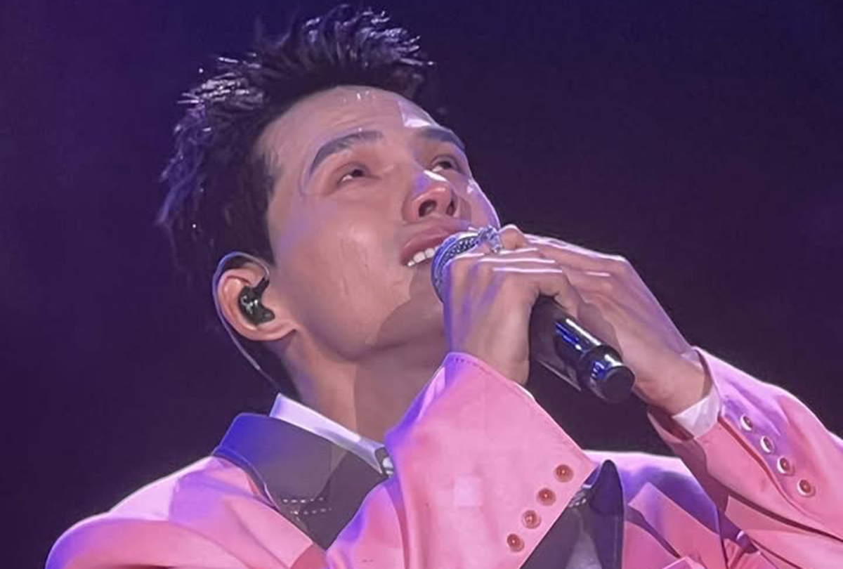 Quốc Thiên liên tục khóc trong concert