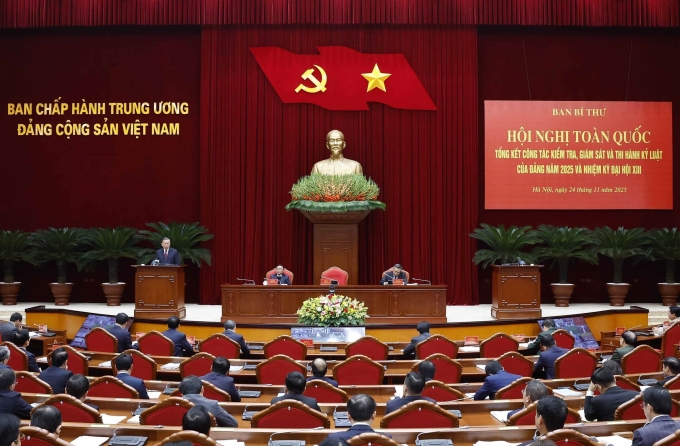 Hội nghị toàn quốc tổng kết công tác kiểm tra, giám sát và thi hành kỷ luật năm 2025 và nhiệm kỳ Đại hội 13, sáng 24/11. Ảnh: TTXVN