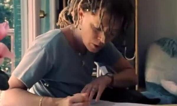 Trailer "Bird by Bird with Annie: Anne Lamott"