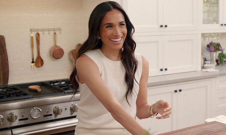 Trailer phim "With Love, Meghan"