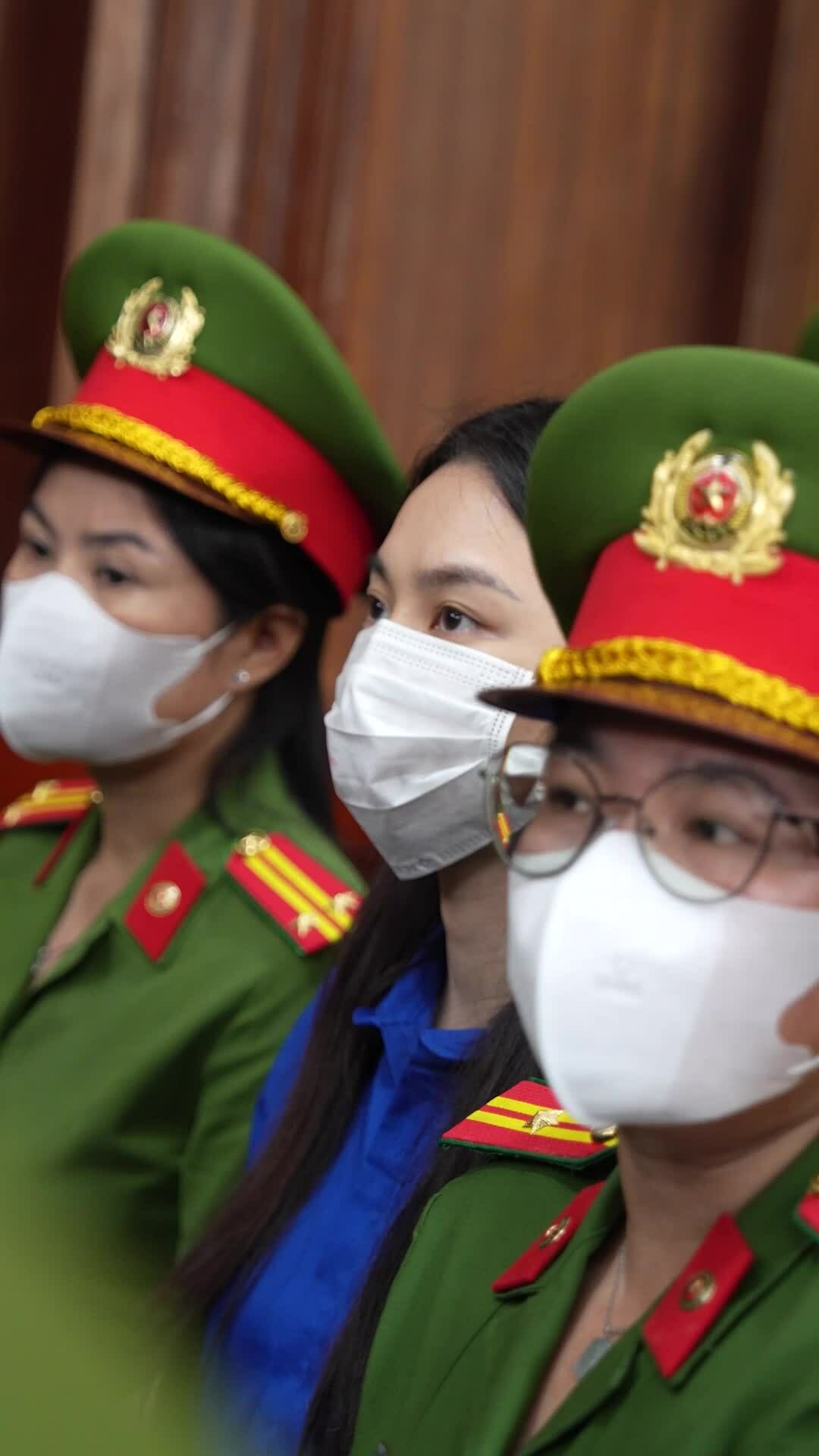 Video minh họa Thùy Tiên tại tòa