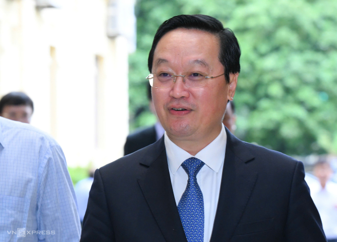 Ông Nguyễn Đức Trung tại Thành ủy Hà Nội, chiều 10/11. Ảnh: Giang Huy